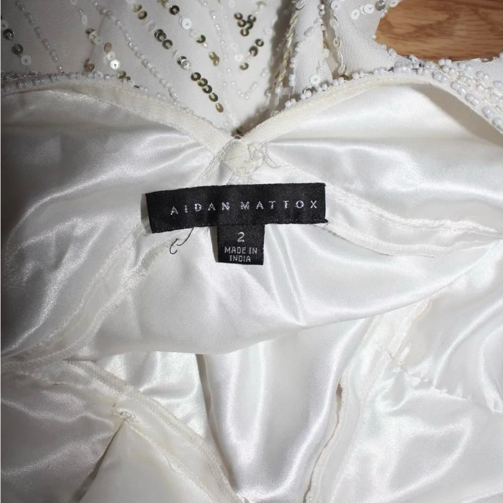 Aidan Mattox White Beaded V-Neck Prom Dress - Picture 6 of 8